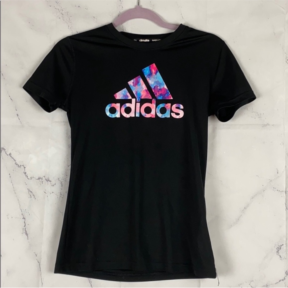 Adidas Watercolor Climalite Tee Shirt
Girls 10/12